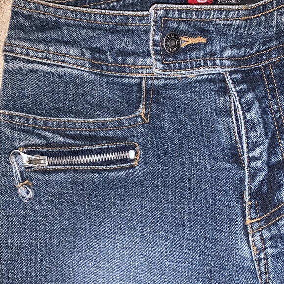 Denim Wide Leg Capri Pants - Picture 5 of 11